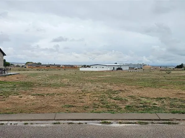 LOT 8 S Crescent Cir, Pueblo, CO 81007