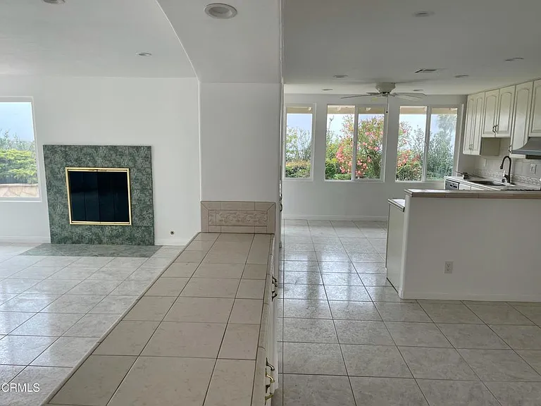 1148 Colina Vis — Photo 13