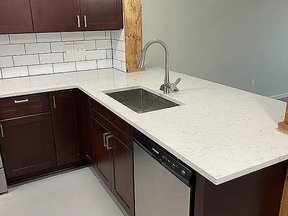 4th image of 2018 W Rundberg Ln APT 16C