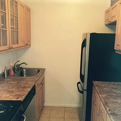 Rented by Kian Realty | media 4