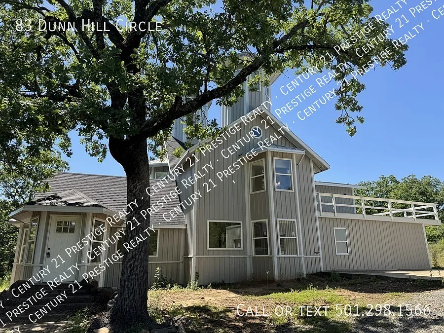 5 bed, 3700 sqft, $3,975 — Photo 4