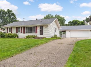 8410 88th St S, Cottage Grove, MN 55016