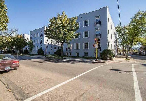 5th image of 1115 W 28th St APT 307