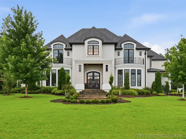 17930 E Falcon Pass, Owasso, OK 74055