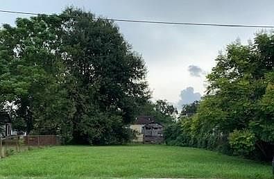 1st image of 631 Friscoville Ave