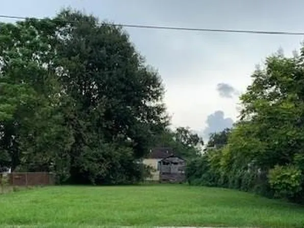631 Friscoville Ave, Arabi, LA 70032