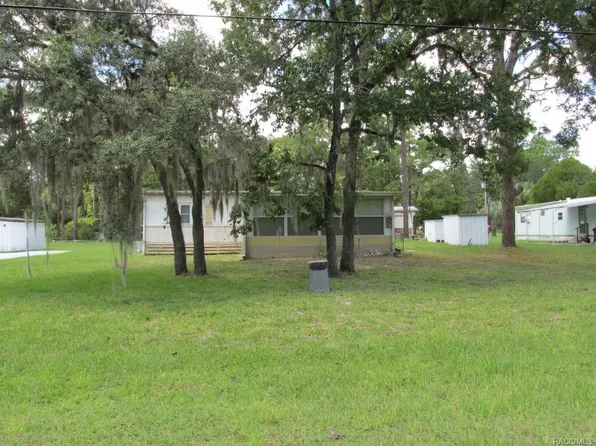 1242 S Candlenut Ave, Homosassa, FL 34448
