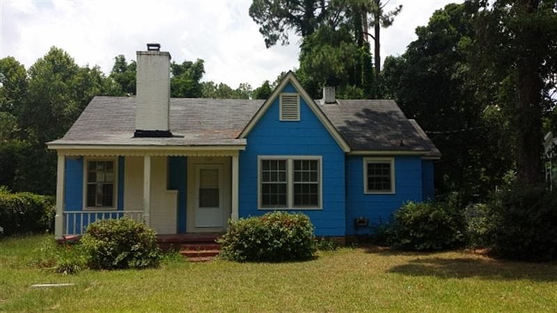 1st image of 1704 Iola Dr