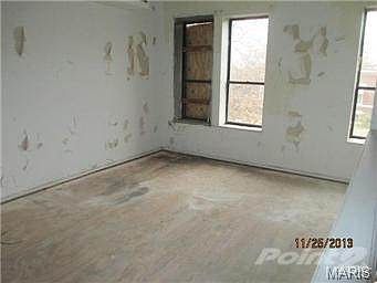 2nd image of 3718-3720 Shreve Ave