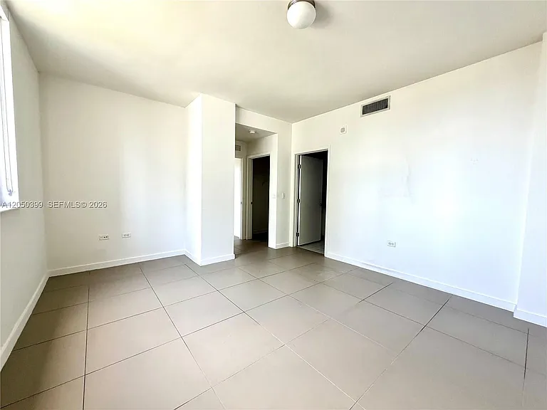 999 SW 1st Ave #1204 — Photo 24