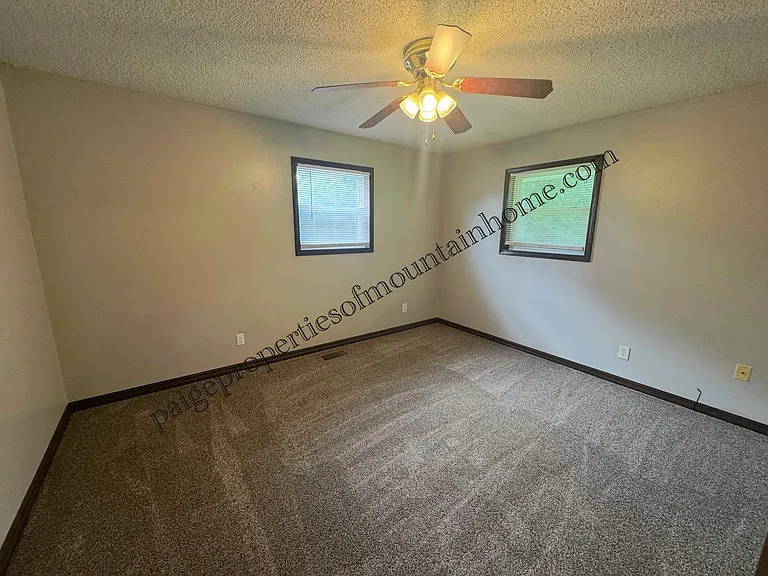 345 County Road 900 — Photo 22