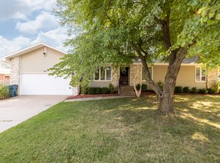 706 E Westchester Ct, Springfield, MO 65810