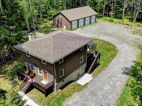 104 Farm Ave, Tafton, PA 18464