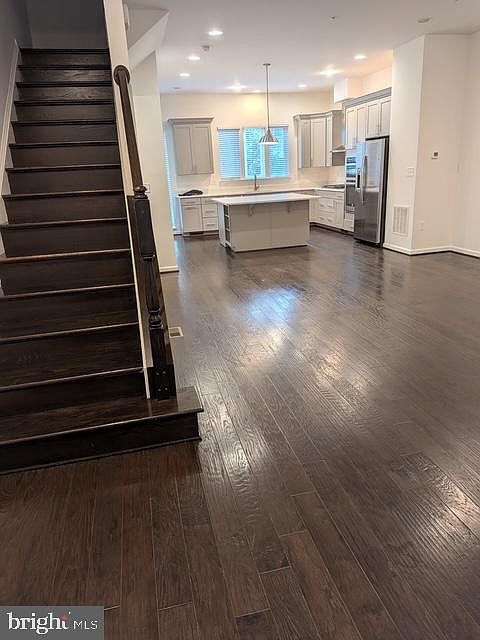 1st image of 126 Cambria Walk