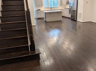 126 Cambria Walk, Alexandria, VA 22304