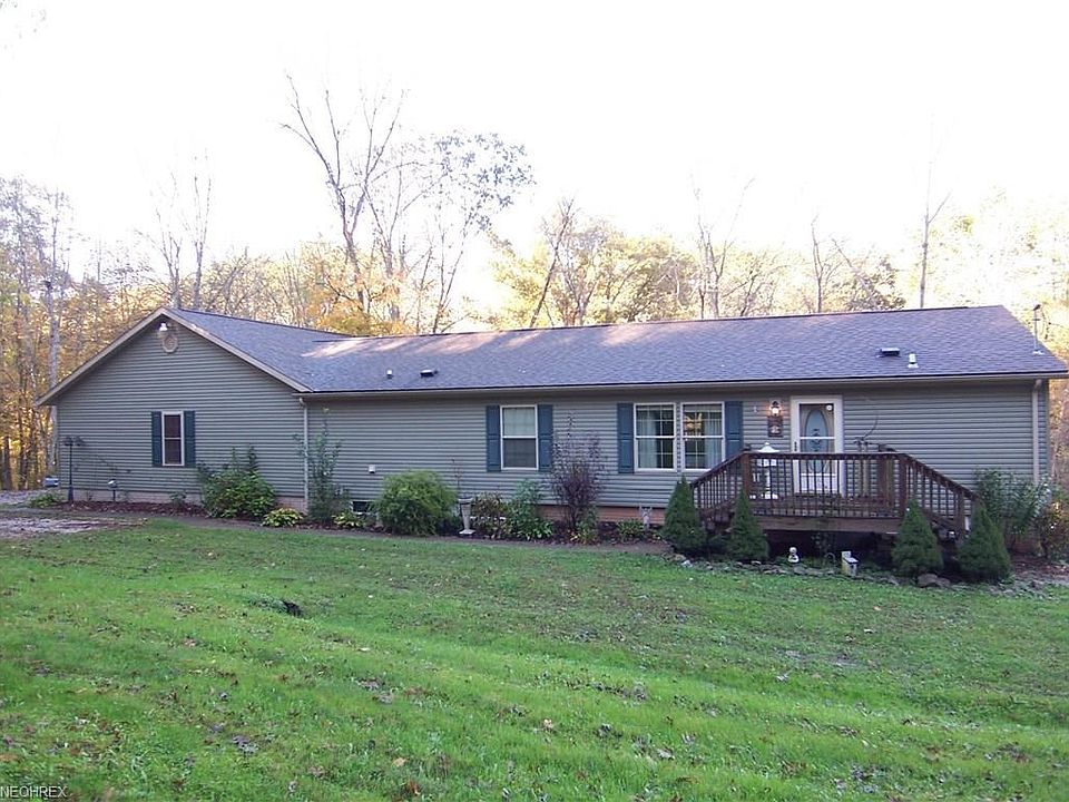 Welcome to 143 Grant Hill Rd on 5 acres!