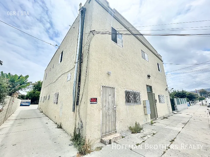 441 W Santa Cruz St #C — Photo 7