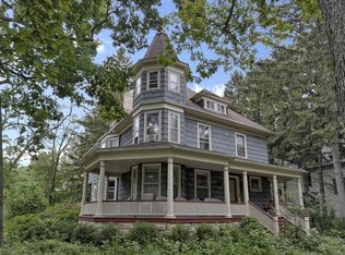 6173 N McClellan Ave, Chicago, IL 60646