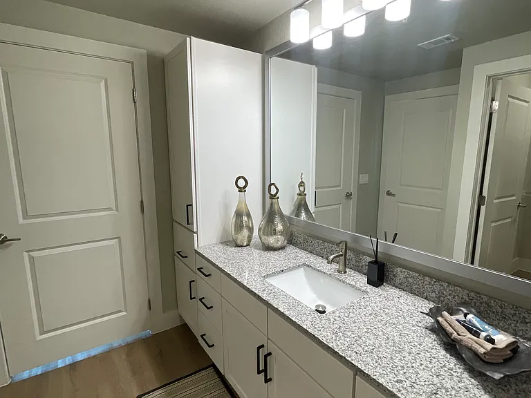 Rollingwood Dr — Photo 15