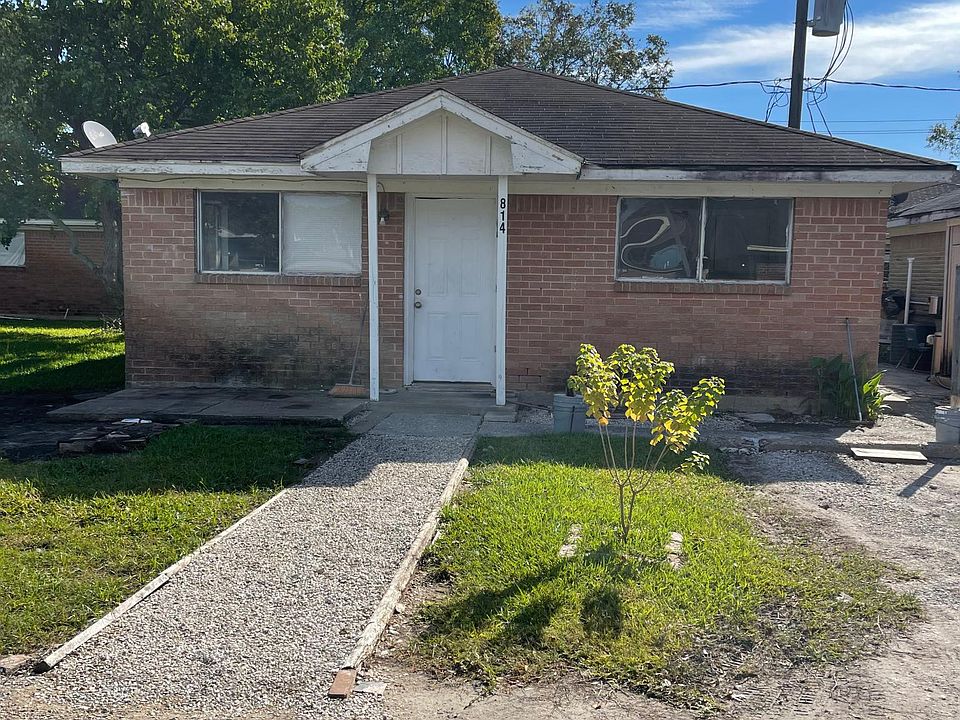 1st image of 814 Patti Ln