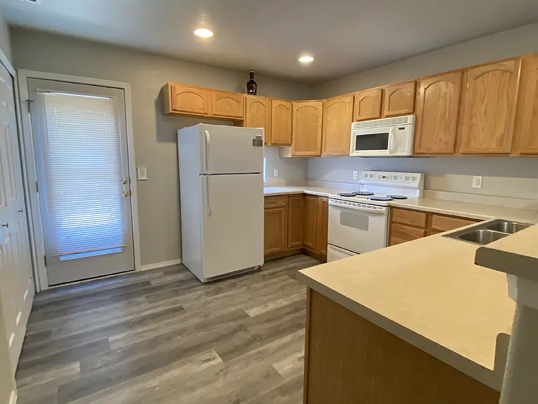 826 Mesa Valley Rd — Photo 3
