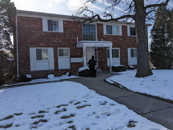 3100 Holiday Dr APT 5, Lansing, MI 48912