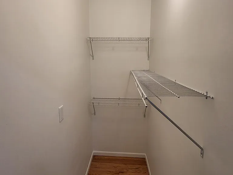2523 S Whipple St #3F — Photo 9