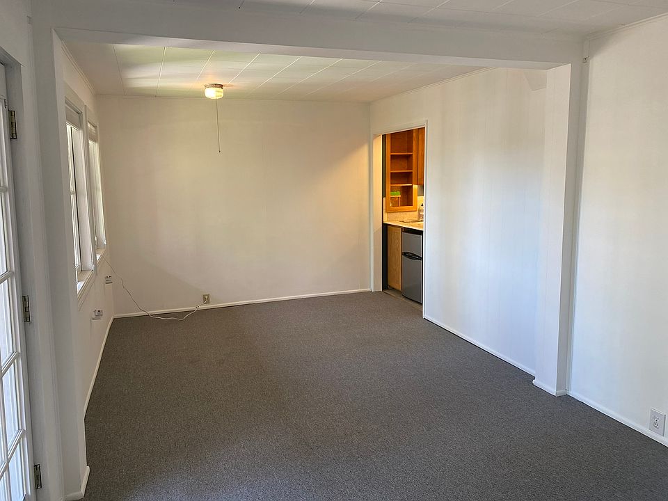 1st image of 245 Clinton Park