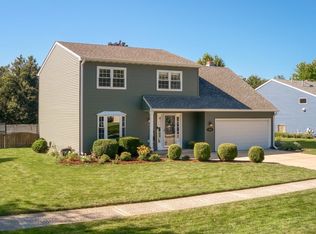 2803 Springdale Cir, Naperville, IL 60564