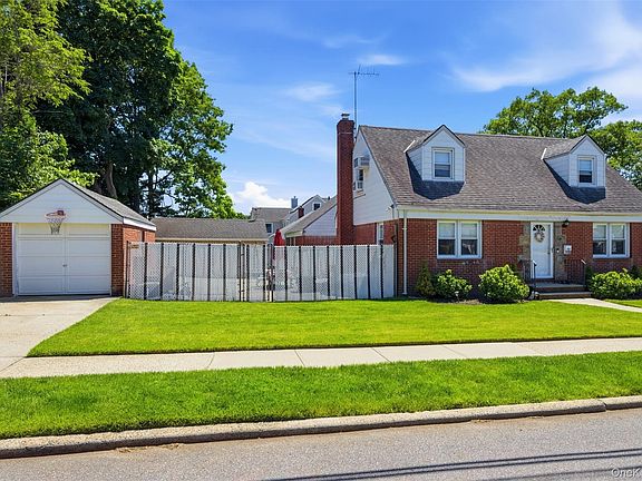2nd image of 1155 Delmar Avenue