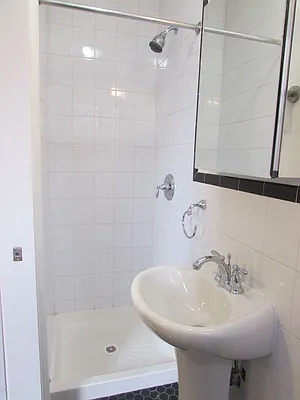 Rented by Keller Williams NYC | media 6