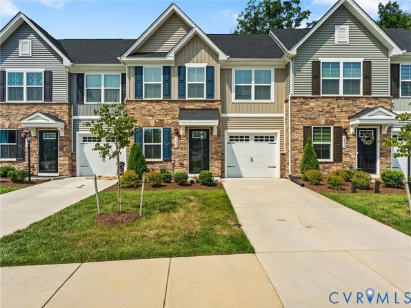 5420 Addison Gate Dr, North Chesterfield, VA 23234
