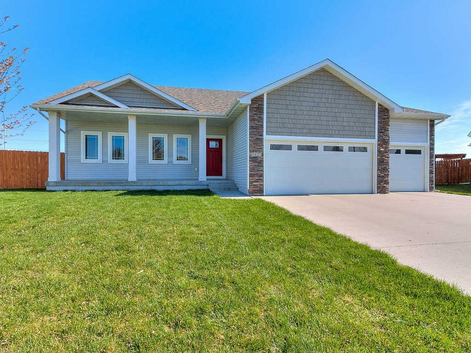 1st image of 3421 Cullen Dr