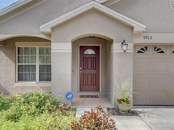 4th image of 9913 Bridgeton Dr