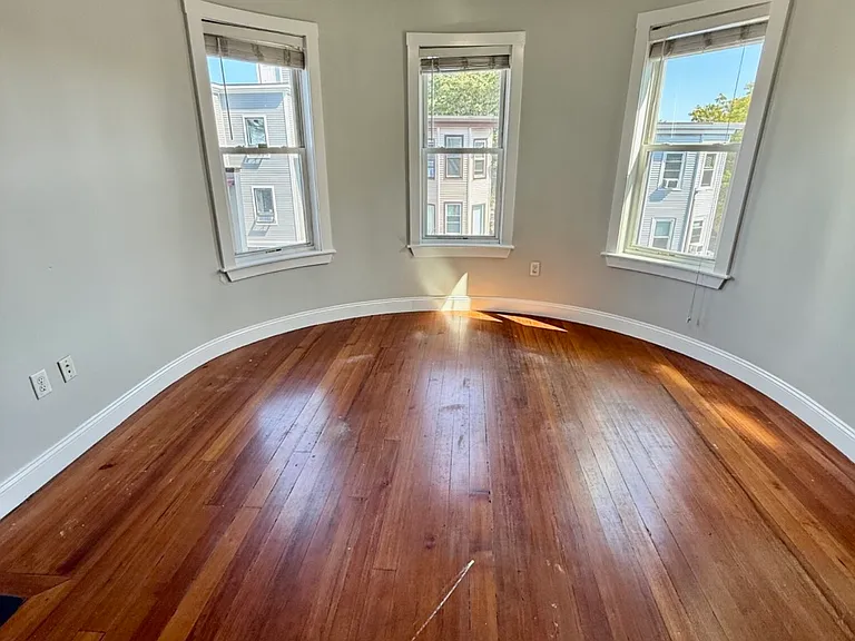 1085 Dorchester Ave #2A — Photo 1
