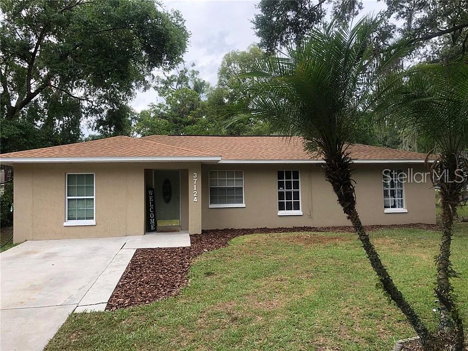 1st image of 37124 Oak Ct