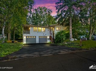 5240 E 42nd Ave, Anchorage, AK 99508