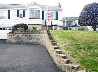 1914 Willett Dr, Johnstown, PA 15905