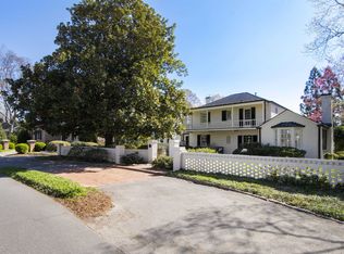 1718 Canterbury Rd, Raleigh, NC 27608