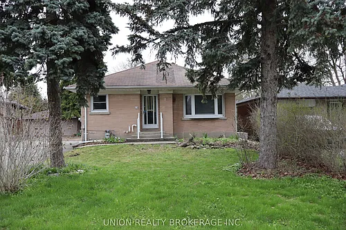 23 Cedarview Dr #MAIN FLOOR Photo 1