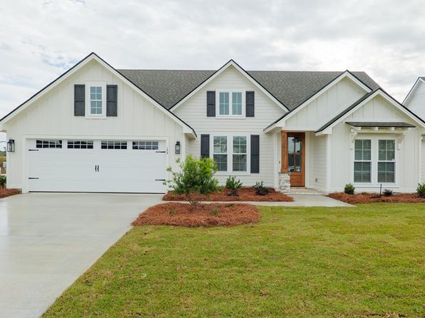 168 Audrey Ln, Hahira, GA 31632