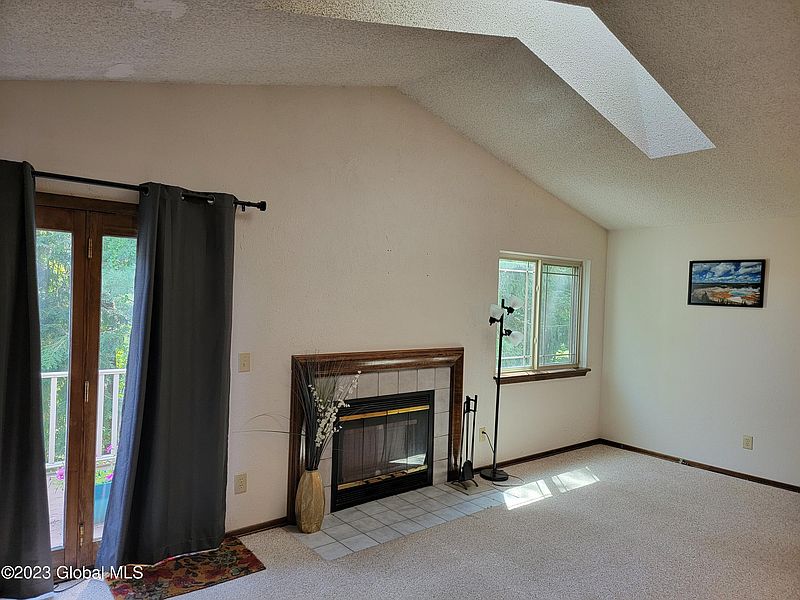3rd image of 201 Burgoyne DR Drive