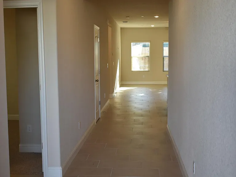 4618 Tolman Way — Photo 3