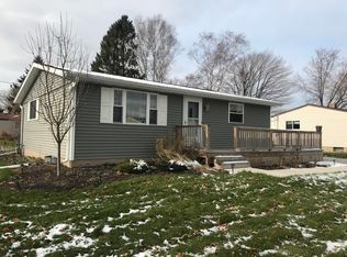 1426 Elder Dr, Manitowoc, WI 54220