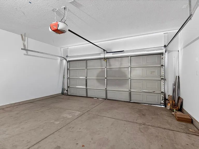 968 Molten Pl NW — Photo 34