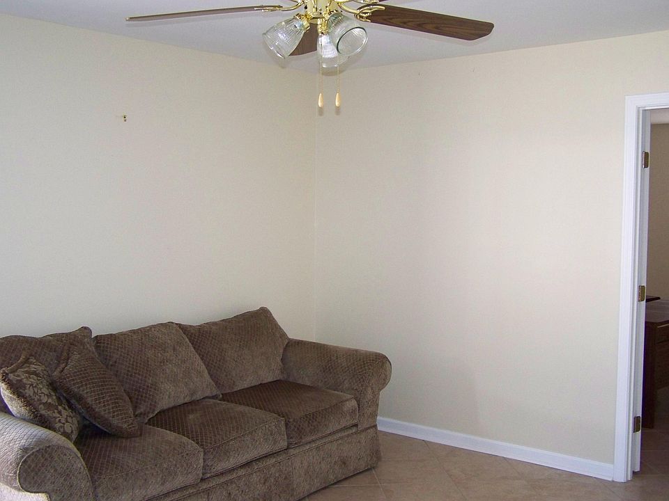 2nd image of 3520 Pakenham Dr