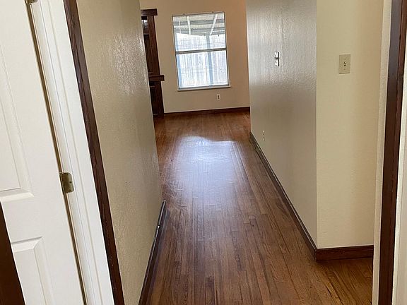 5th image of 2130 Pueblo Dr
