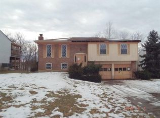 66 Waterside Way, Covington, KY 41017