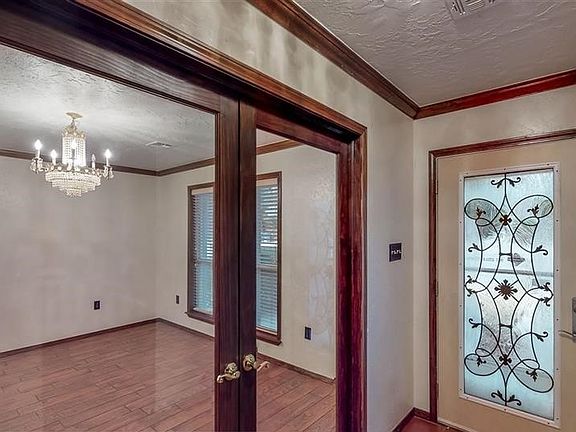 5th image of 2522 NE Heritage Creek Dr