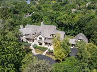 79 S Wynstone Dr, North Barrington, IL 60010